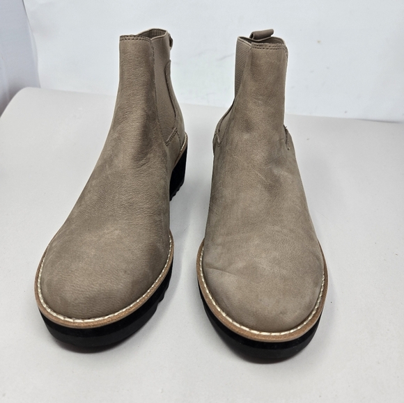 Eileen Fisher Womens Wedge Booties Sz 6M Beige Nubuck Pull On Stretch Ankle - Picture 3 of 10